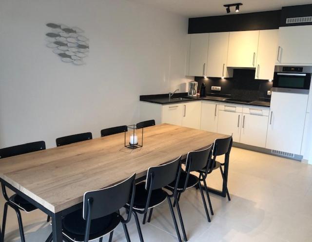 Vakantie Appartement Allure, Met Zuidgericht Tuintje Остенде Экстерьер фото